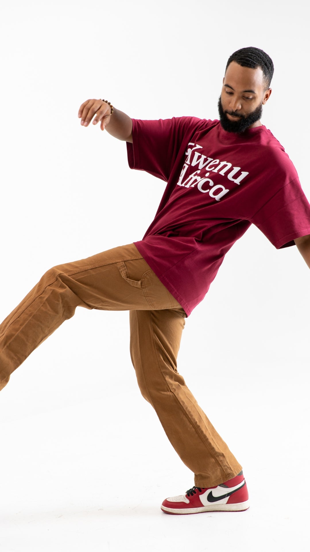 Kwenu Script T-shirt (Brg/Wht)